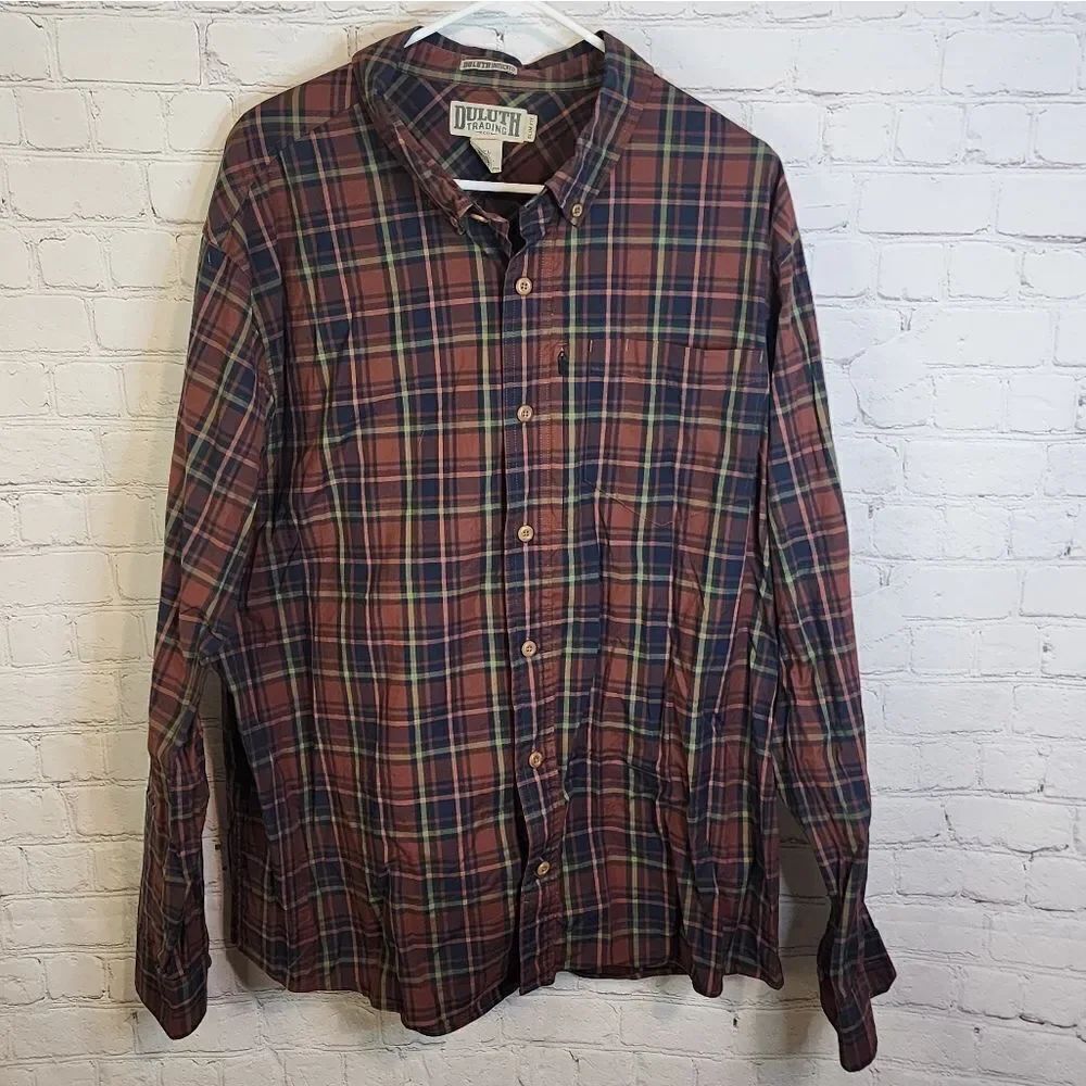 Men's Duluth Trading Co "untucked" slim fit longsleeve shirt, size XXL